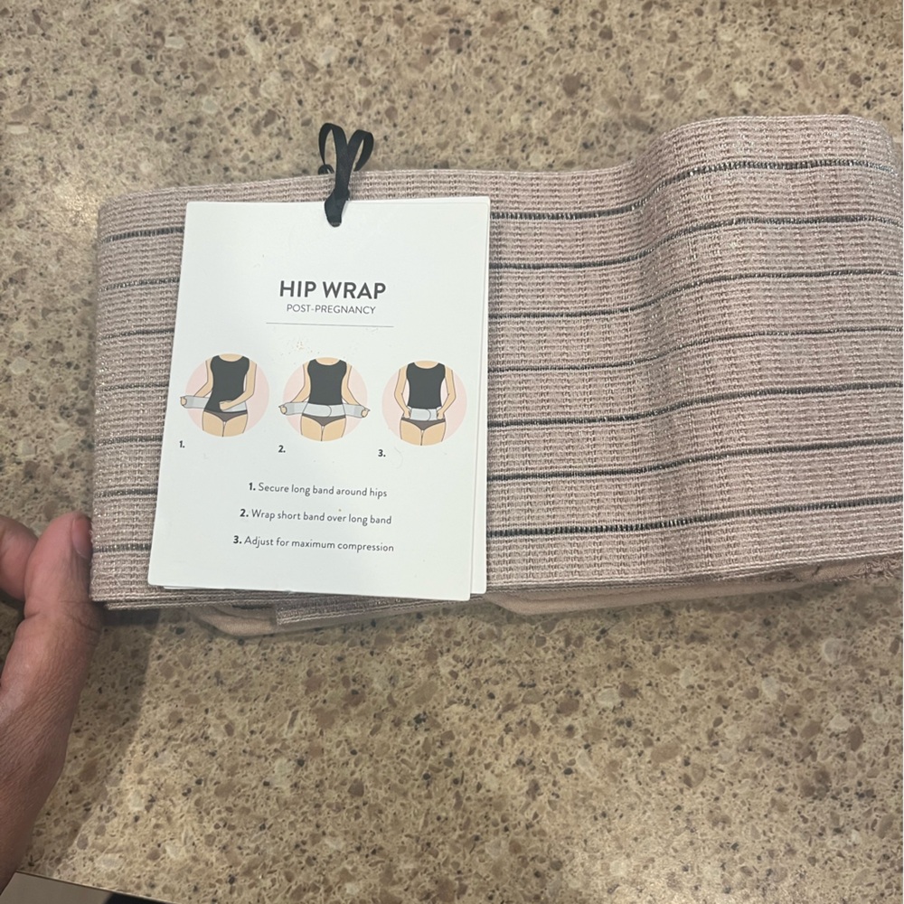 Elastic Hip Wrap for Postpartum Support - Tan